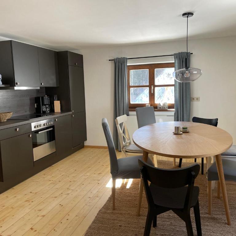 Appartement Josef im Bauernhaus Edt - Apartment mit 2 Schlafzimmern - 1