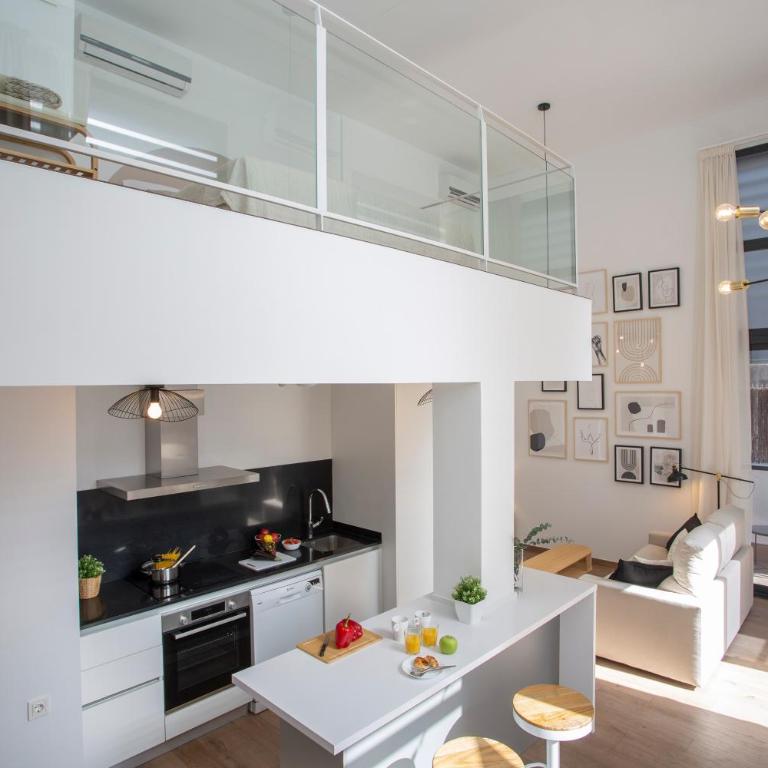 SingularStays Arena - Loft - 48