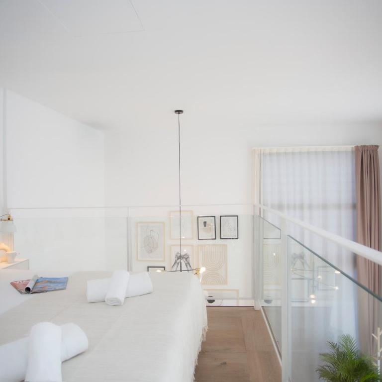 SingularStays Arena - Loft - 50