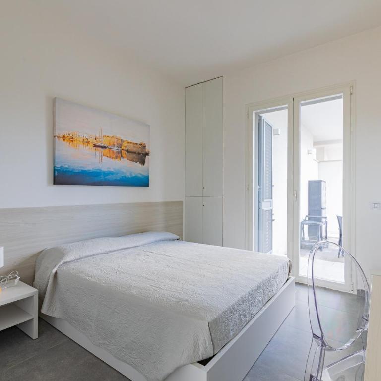 Peninsula Apartments - Vacation Home - 2