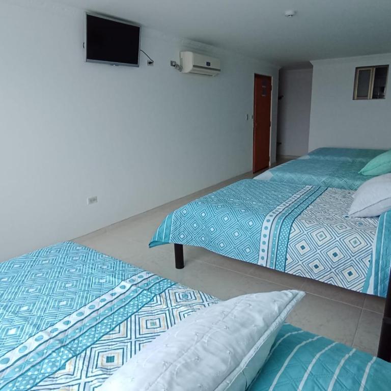 Diamante Blue Hotel - Classic Quadruple Room - 4