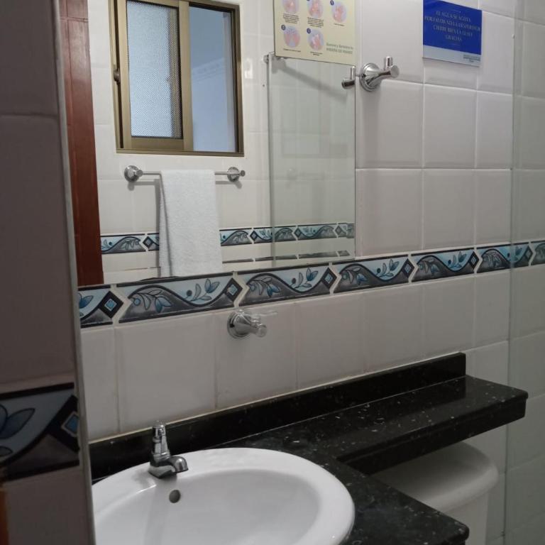 Diamante Blue Hotel - Classic Quadruple Room - 6