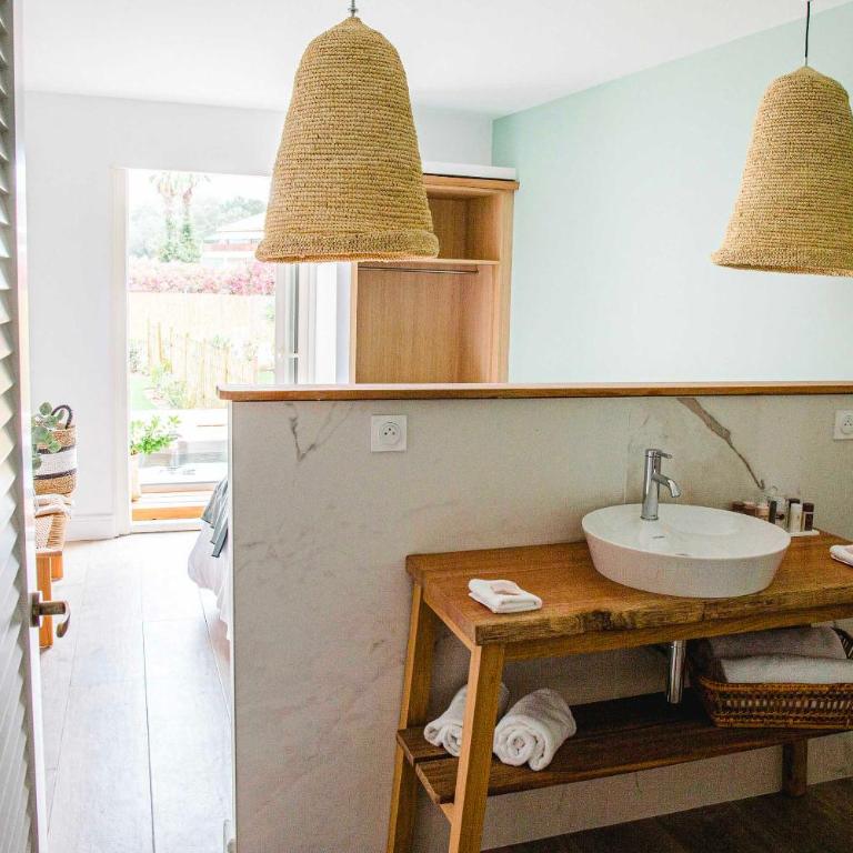 Relais et Châteaux Thalasso & Spa Ile de la Lagune - Hébergement La Villa de la Presqu'île avec Jacuzzi Privé et Accès au Centre de Bien-Être - 6