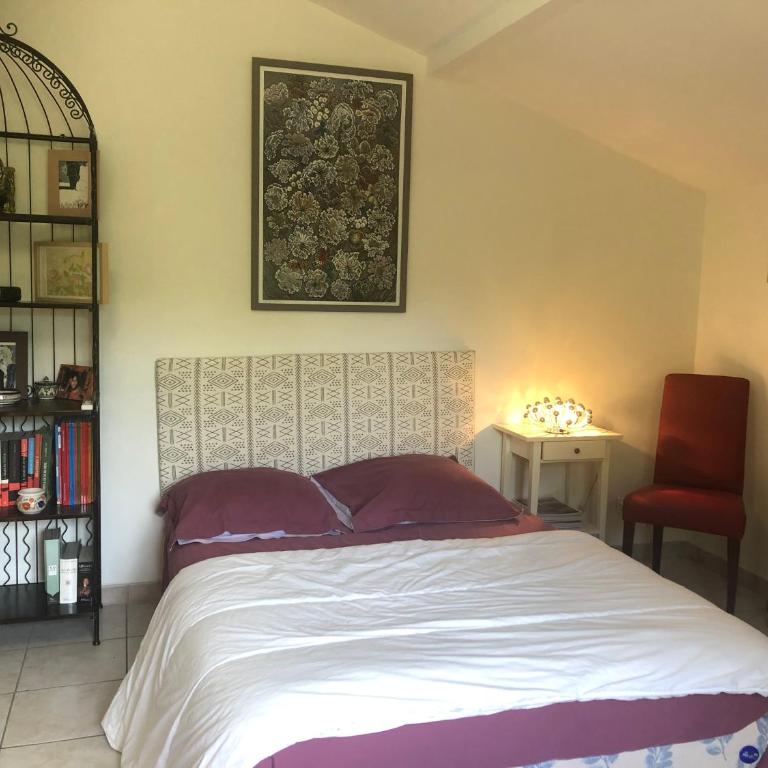 Les Dames Noires - Chambre Double avec Salle de Bains Privative - 7