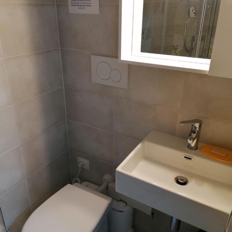 A casa di nonna Giovanna - Appartamento con 2 Camere da Letto - 13