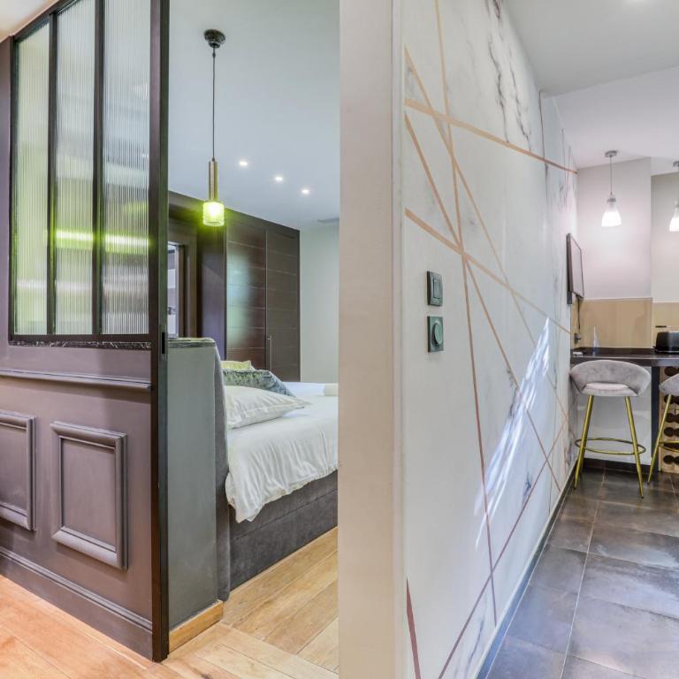 Montaigne Executive Suite - Deluxe Apartment - 20