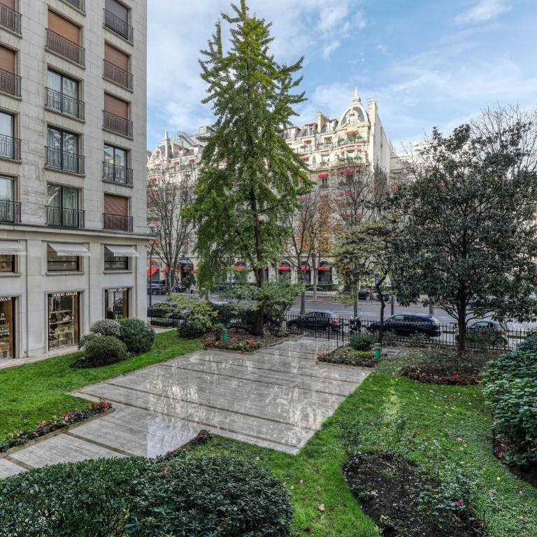 Montaigne Executive Suite - Deluxe Apartment - 16