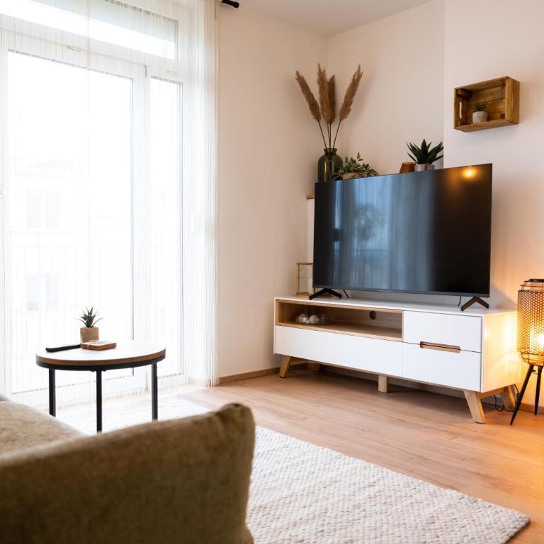 MH Living - 23 - Scandinavian Living Dream in Center - Apartment mit 2 Schlafzimmern - 2