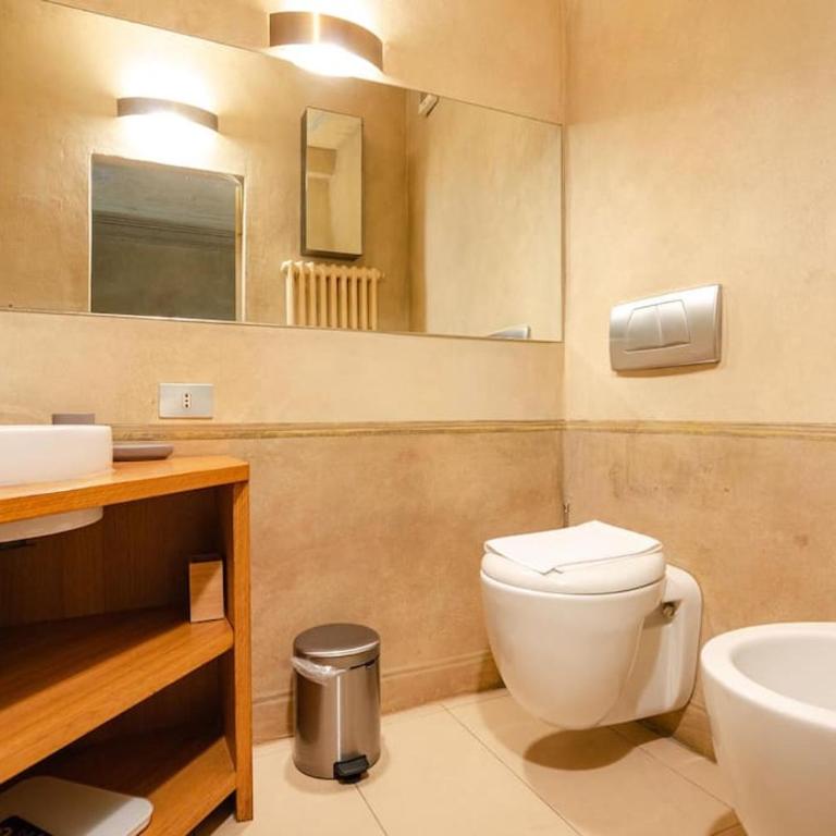 Casa Diamanti - Two-Bedroom Apartment - 12