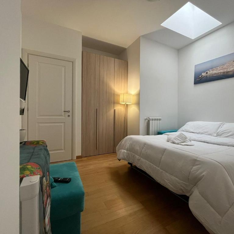 Horizon Suites - Suite King con 2 Camere da Letto e Vasca Idromassaggio - 6
