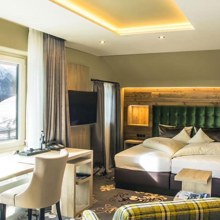 Hotel Bergruh - Deluxe Doppelzimmer mit Balkon - 1