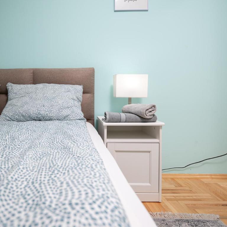 KC Apartment - One-Bedroom Apartment - 19