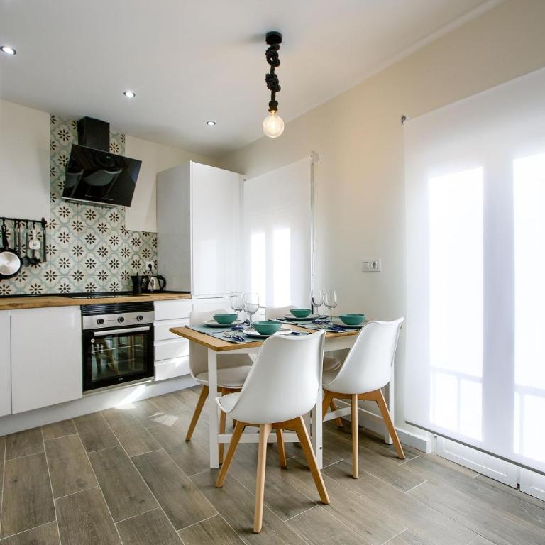 CASA MARMEL Plaza Castilla - Two-Bedroom Apartment - 6