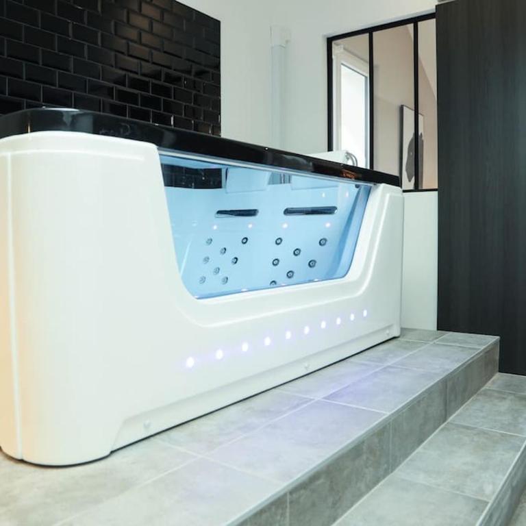L'atticisme : Jacuzzi & Parking - Appartement 1 Chambre - 8