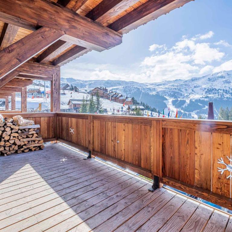 Duplex Spacieux au Rond-Point des Pistes avec Parking, Balcon et Services Inclus - FR-1-613-93 - Appartement - 3