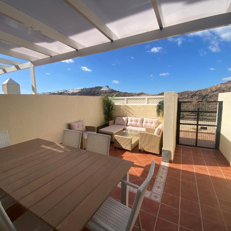 New renovated family home above swimming pool - Apartment - 41
