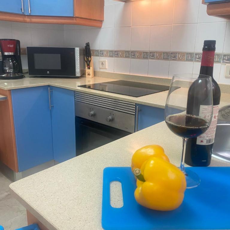 New renovated family home above swimming pool - Apartment - 5