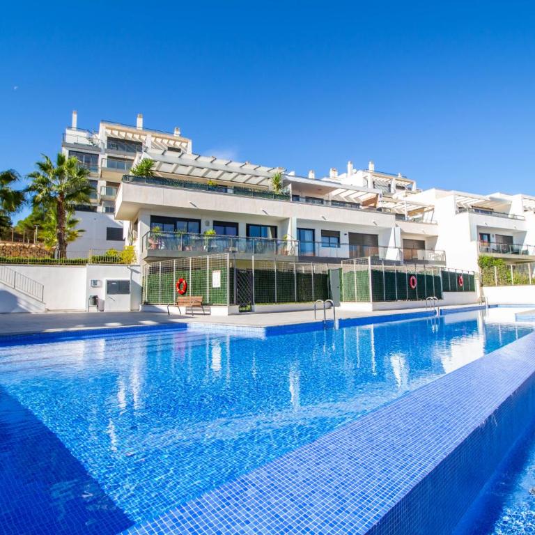 3082 Res LOMAS DE CAMPOAMOR - Apartamento - 1