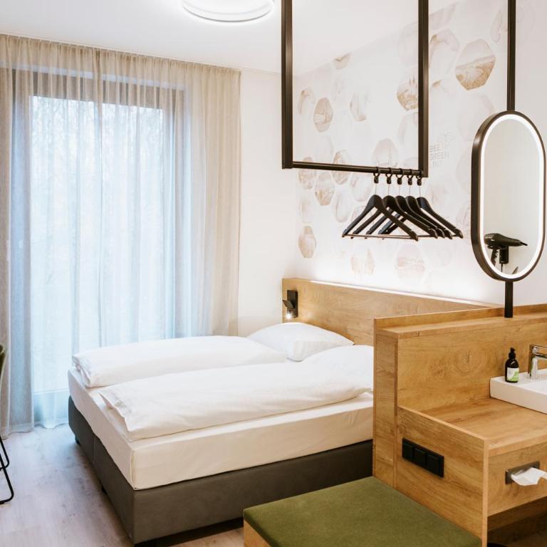 BEE GREEN Linz Self-Check-in-Hotel - Doppelzimmer - 8