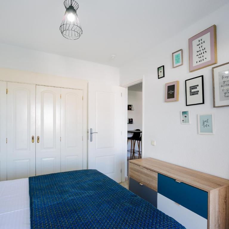 The BlueBird - One-Bedroom Apartment - 23