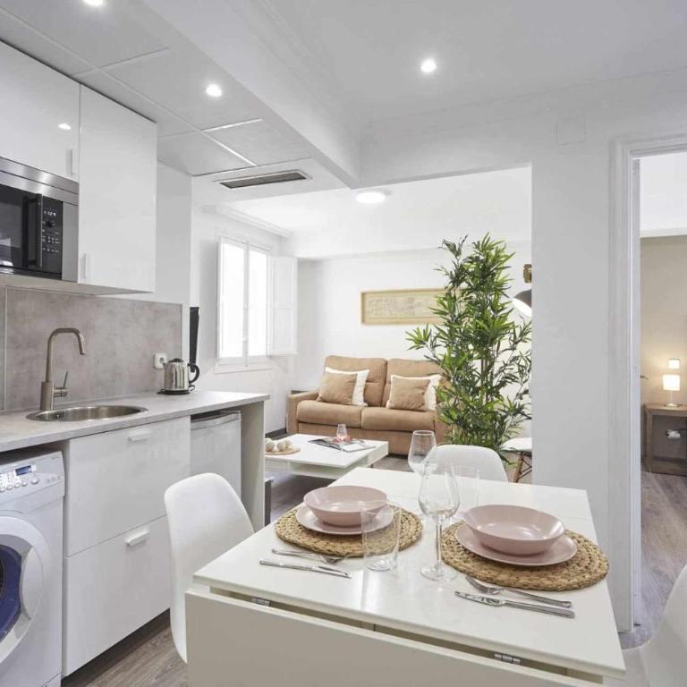 Apartamento VI Alcalá-Retiro. Ideal Parejas - Apartment - 1