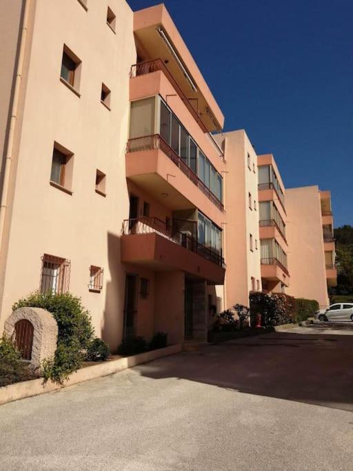 Logement à Sanary-sur-mer (Var) - One-Bedroom Apartment - 20