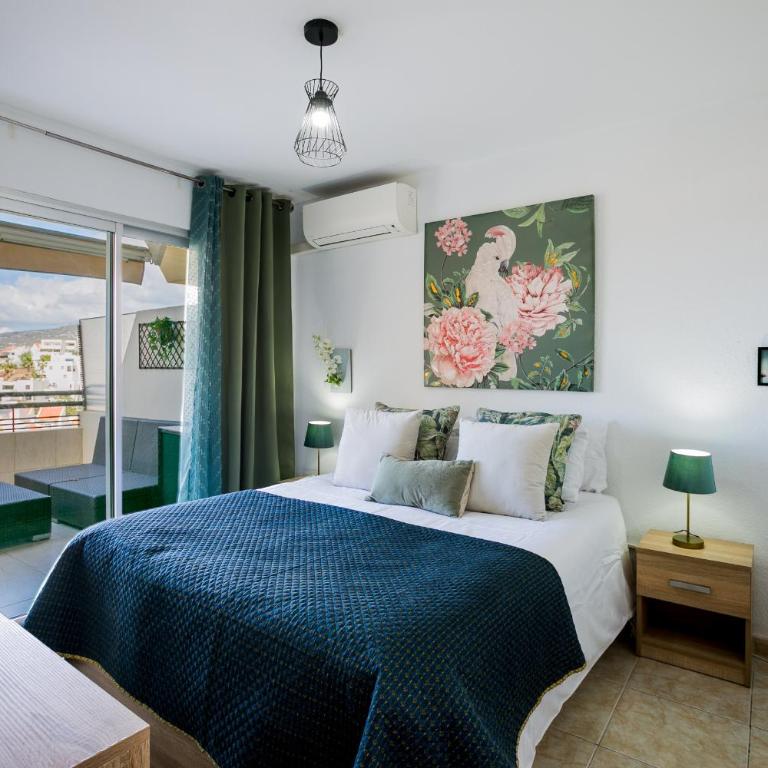 The BlueBird - One-Bedroom Apartment - 3