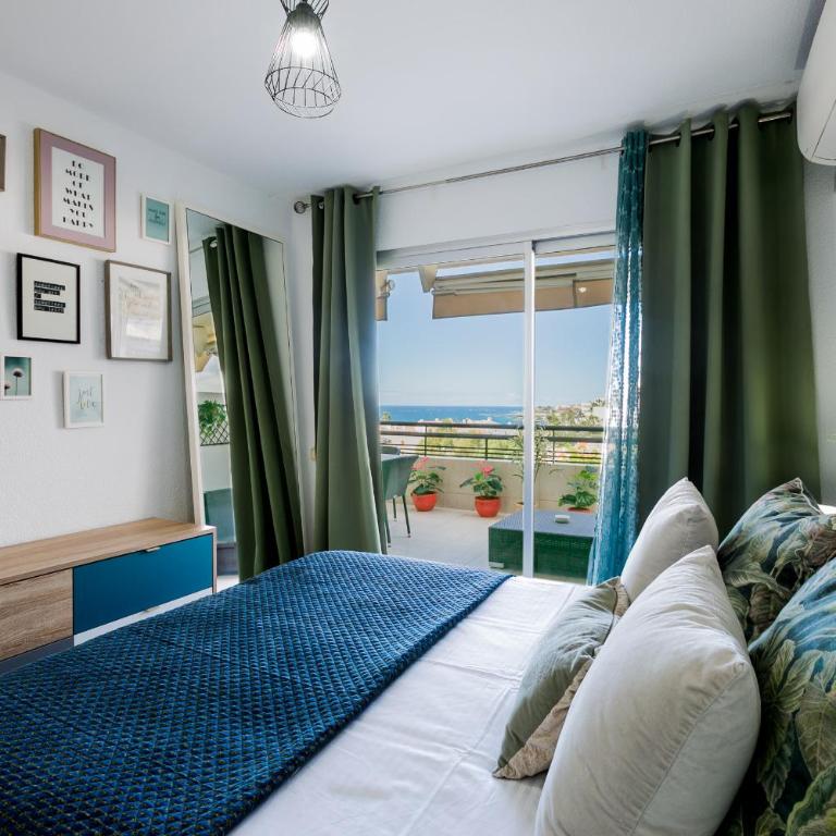 The BlueBird - One-Bedroom Apartment - 1