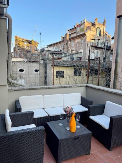 Attico Loft con terrazza Vía dei Coronari - Roma - Appartamento con 1 Camera da Letto - 15