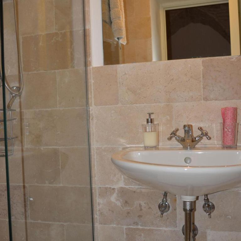 Villa in Puglia near Ostuni Marina - Three-Bedroom Vacation Home - 25