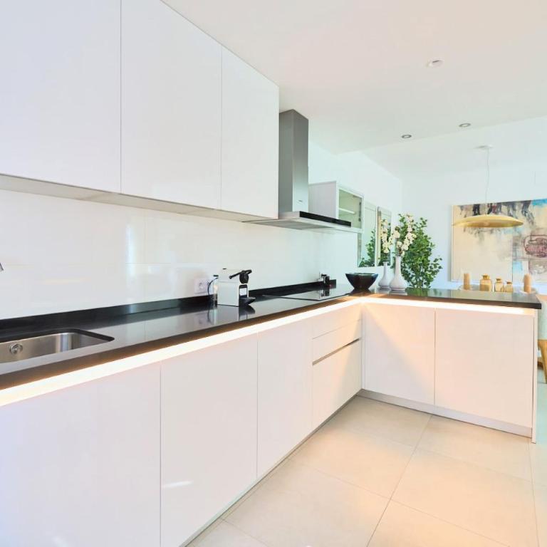 Los Miradores del Sol by Mar Holidays - Apartamento Superior - 16