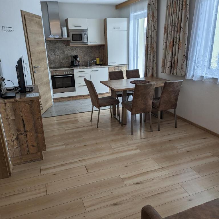 Appartements Gotthardt - Apartment - Ground Floor - 3