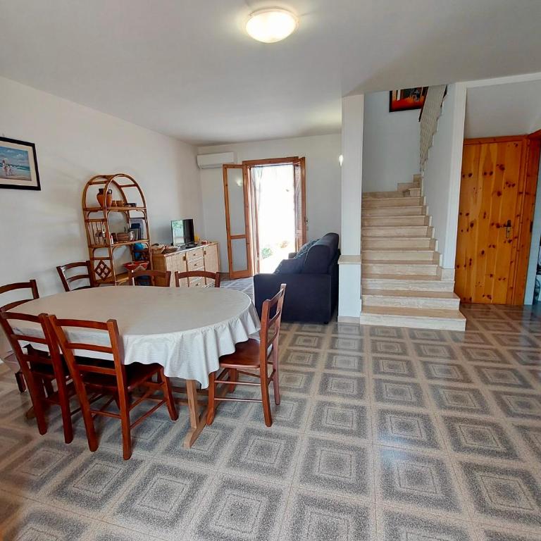 Villino Trazza presso villaggio Solaria - Casa con 3 Camere da Letto - 2