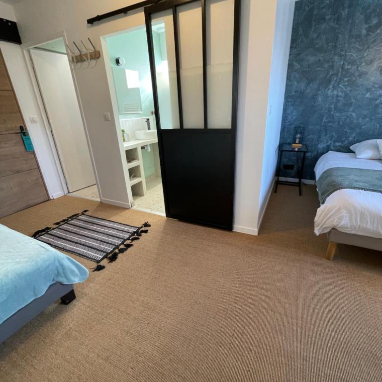 L'Annexe Amiens - Chambre Triple Confort avec Douche - 5