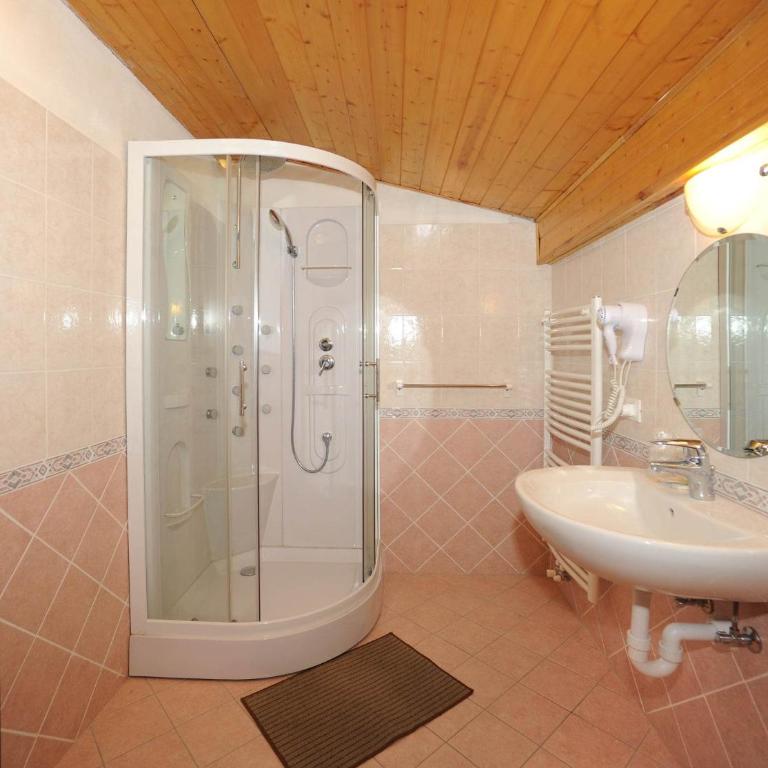 Hotel Bucaneve - Camera Quadrupla - 3