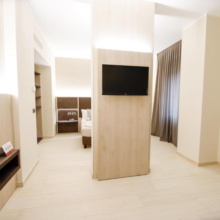Hotel Diplomatic - Junior Suite - 14