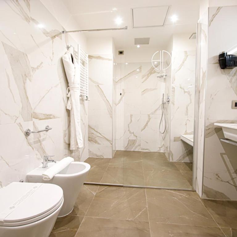 Hotel Diplomatic - Junior Suite - 26