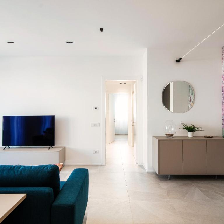 Sette - by MyHomeInComo - Two-Bedroom Apartment - 14