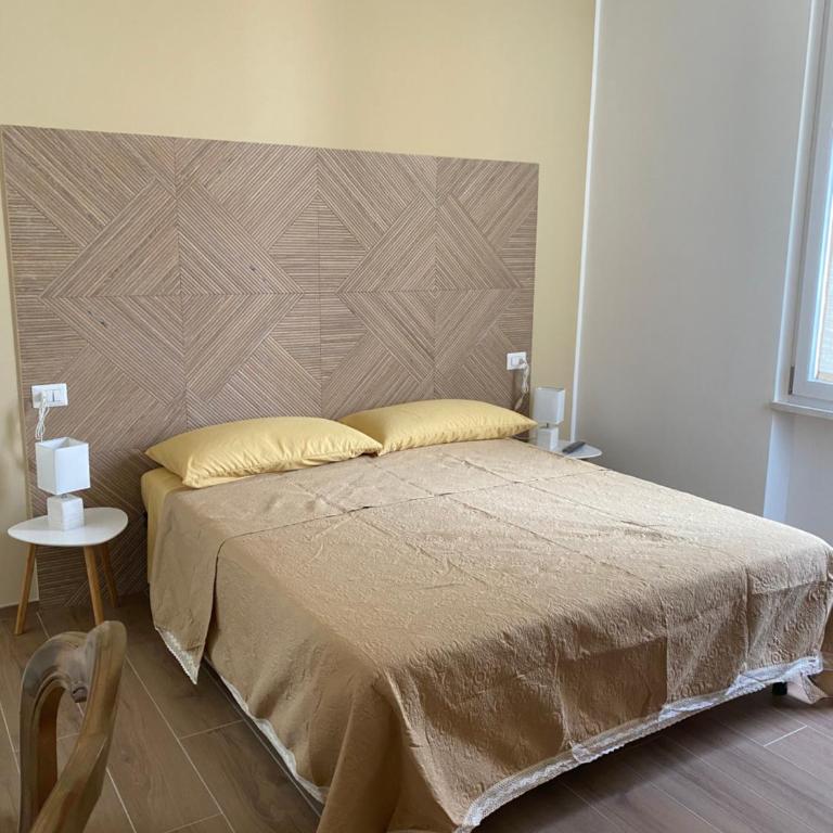 Ludo’s Rooms - Triple Room with Private Bathroom - 10