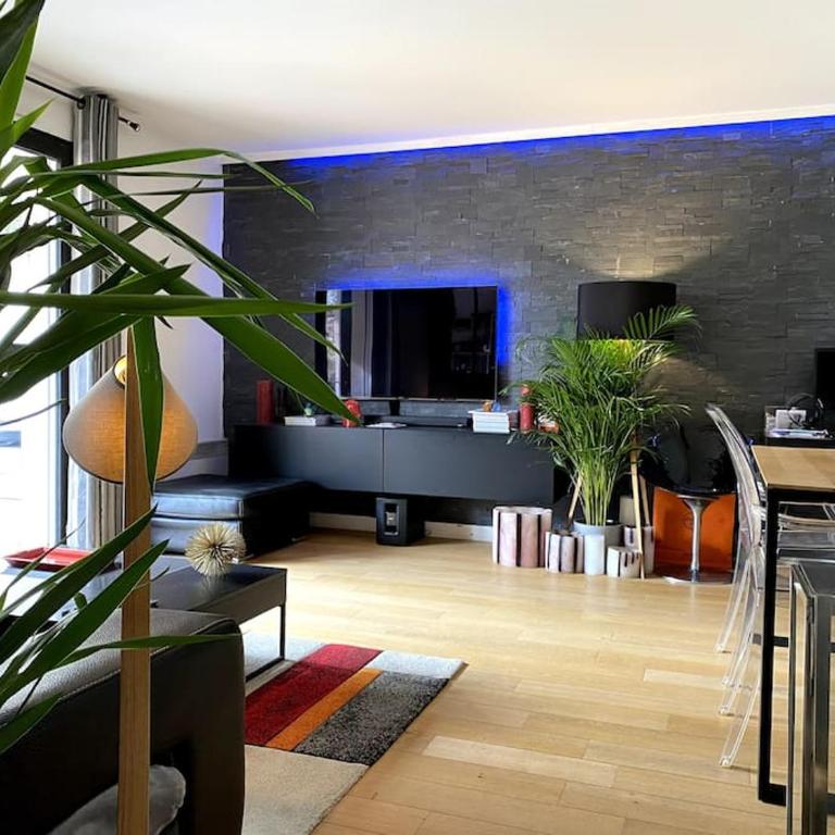 Appartement avec Jacuzzi - Climatisation - Parking - Appartement 1 Chambre - 2