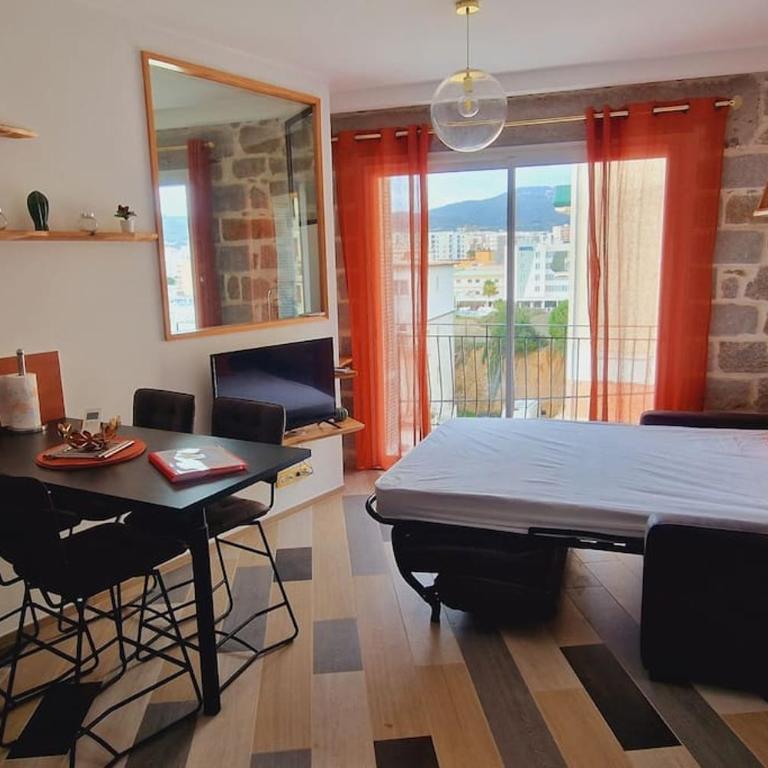 Magnifique appartement avec balcon vue mer à l'entrée d'Ajaccio - Appartement - Vue sur Mer - 18