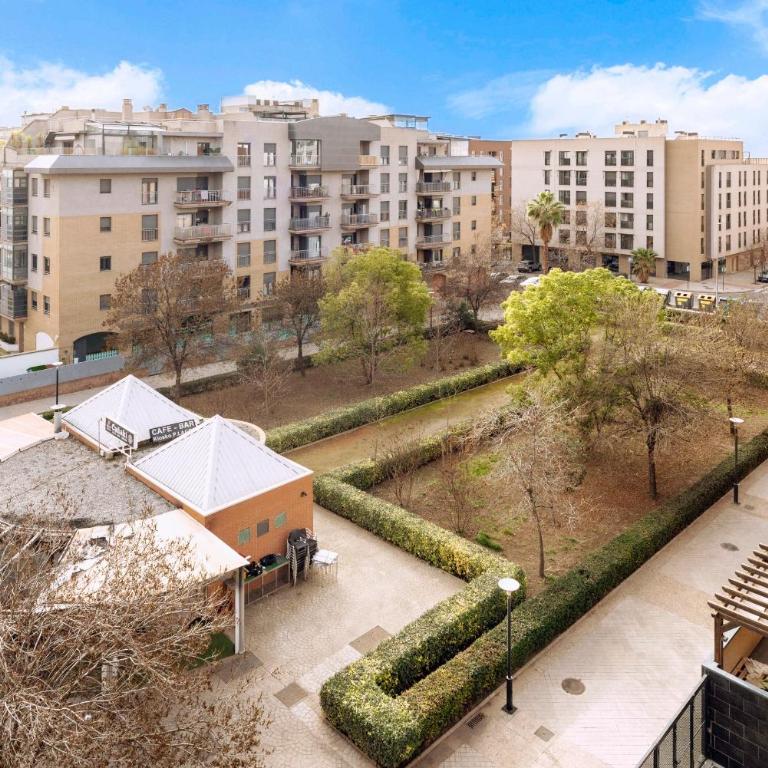 EnjoyGranada EMIR 4C + Parking - Two-Bedroom Apartment - 28