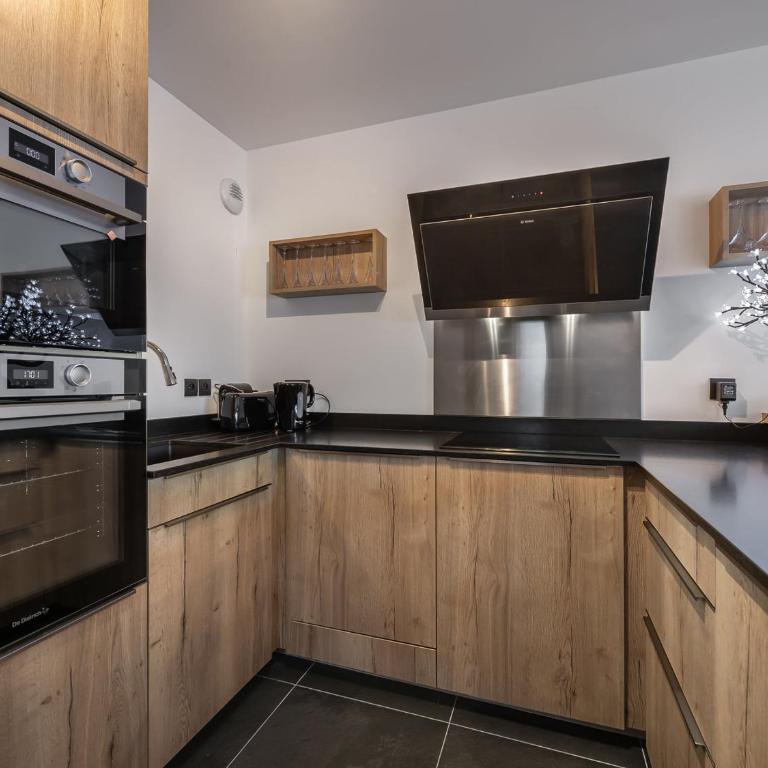 Charmant T4 à Courchevel 1650, proche piste, parking et WiFi - FR-1-563-13 - Apartment (8 Erwachsene) - 4