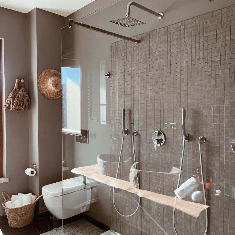 KeRo Luxury Rooms - Deluxe Double Room with Balcony - 9
