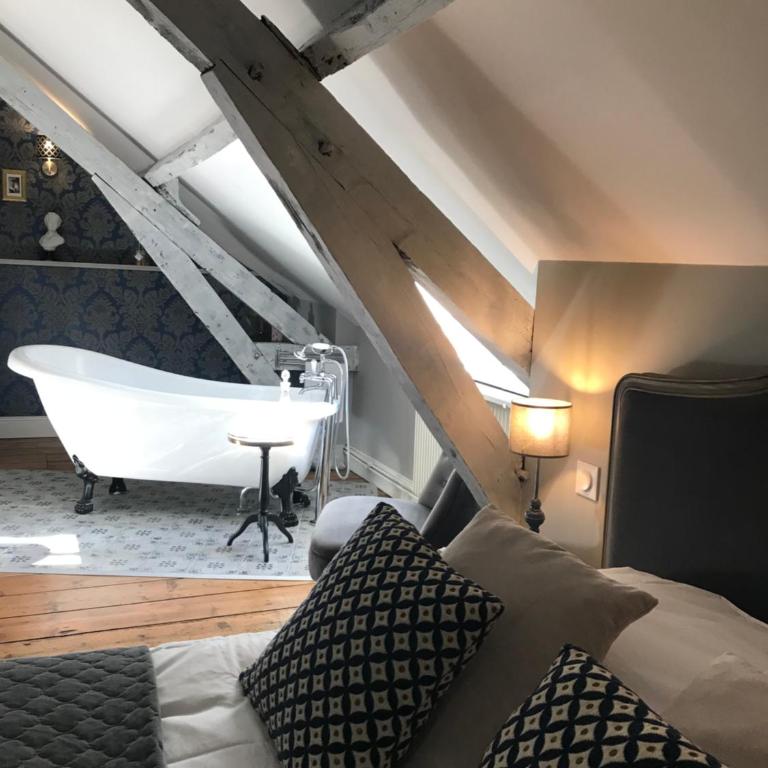 Chambres d'hôtes du château - Chambre Double Deluxe avec Baignoire - 2