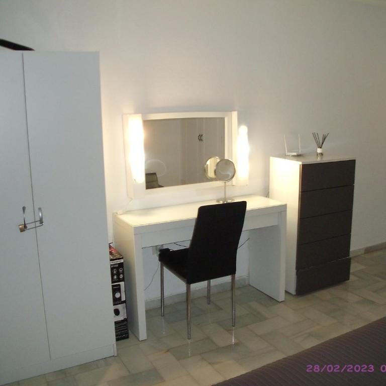 APARTAMENTO BAJO NATURISTA A PIE DE PLAYA. - Apartamento de 1 dormitorio - 7