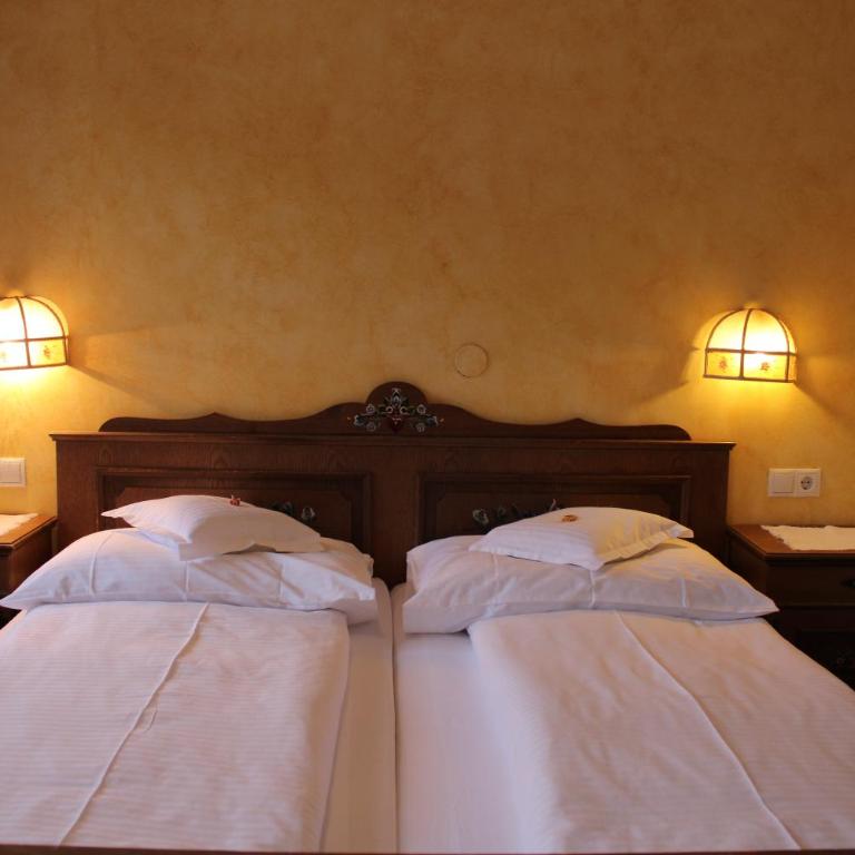 Waldgasthof Passegger - Doppelzimmer mit Balkon - 4