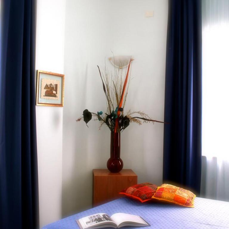 Dakar Living Hotel Vasto - Camera Quadrupla - 3