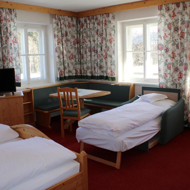 Waldgasthof Passegger - Deluxe Doppelzimmer mit Balkon - 2
