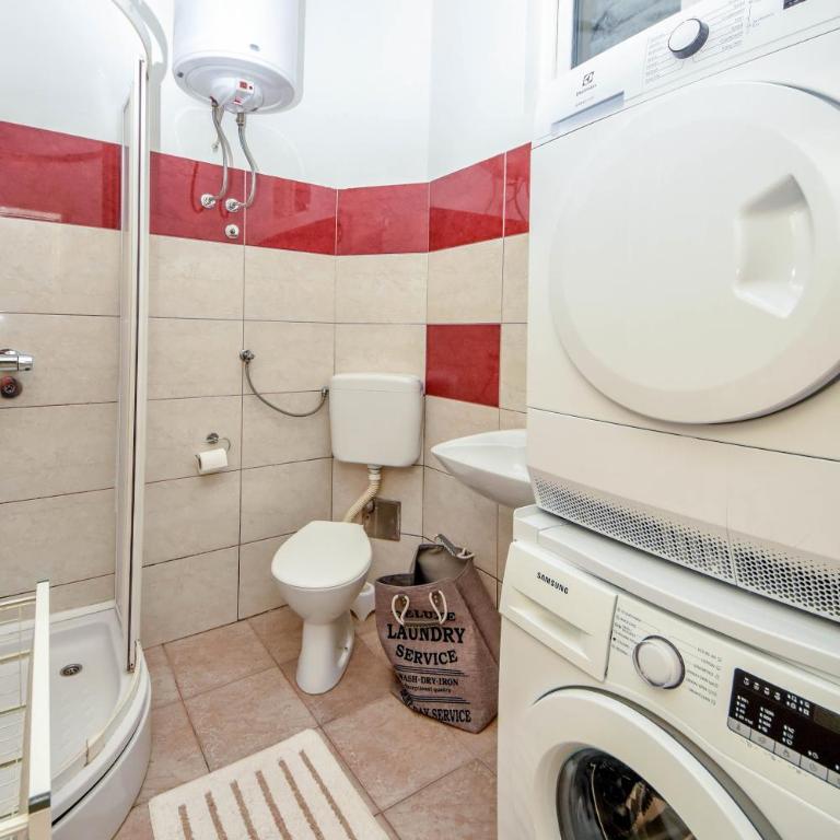 Apartment Studenac - Apartman sa 2 Spavaće Sobe - 13